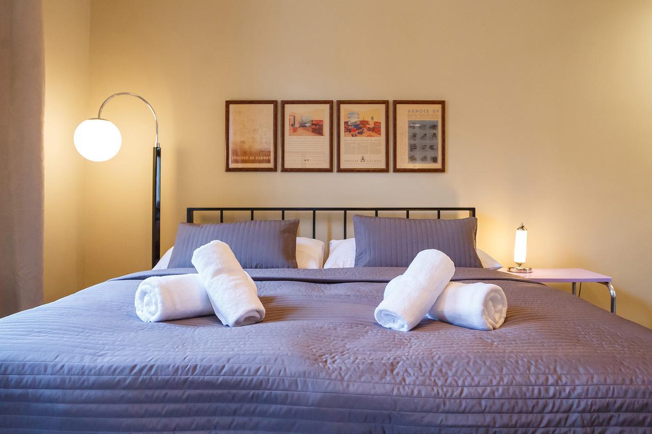 Hotel & Depandance Kopacka Lanskroun Ngoại thất bức ảnh