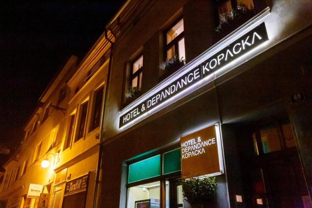 Hotel & Depandance Kopacka Lanskroun Ngoại thất bức ảnh